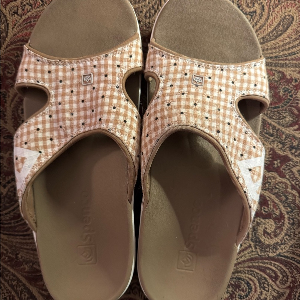 Women’s Spenco Slides Size 10